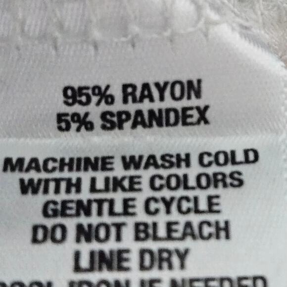 Pink Animal Print Top Size Large - Picture 4 of 4